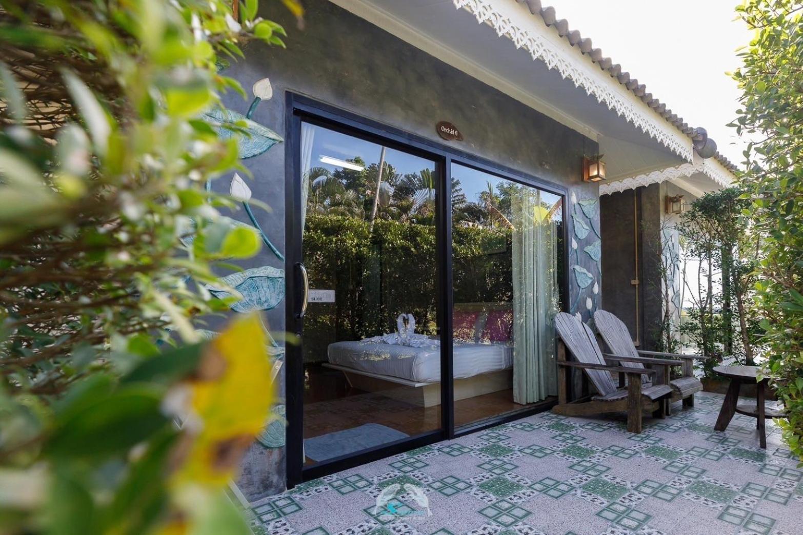 Suanya Kohkood Resort And Spa Ko Kut Exterior foto